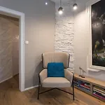 Apartamento Elegant Castle Nook