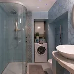 Апартаменты Elegant Castle Nook Любляна